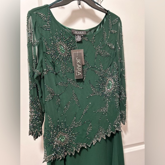 🛑SOLD🛑 J Kara women’s long beaded formal dress - NWT Size 10 - Picture 6 of 14